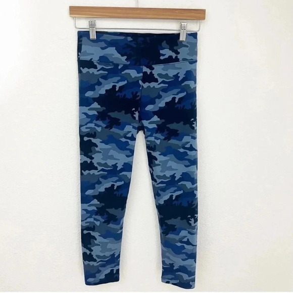 NWT J.Crew Factory Blue Camo Cropped Leggings, Size Small - Picture 2 of 9